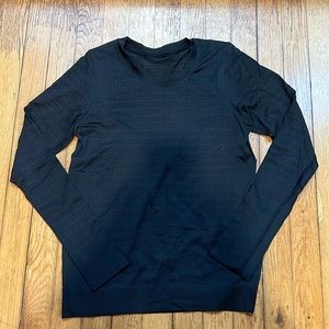 lululemon breeze by long sleeve | size 6 | black
